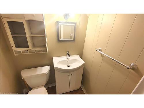 85 Elma Street, Toronto, ON - Indoor Photo Showing Bathroom