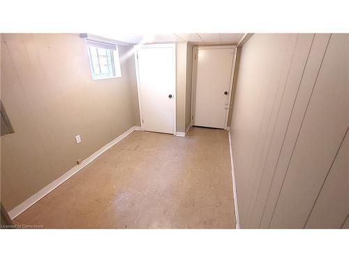 85 Elma Street, Toronto, ON - Indoor Photo Showing Other Room