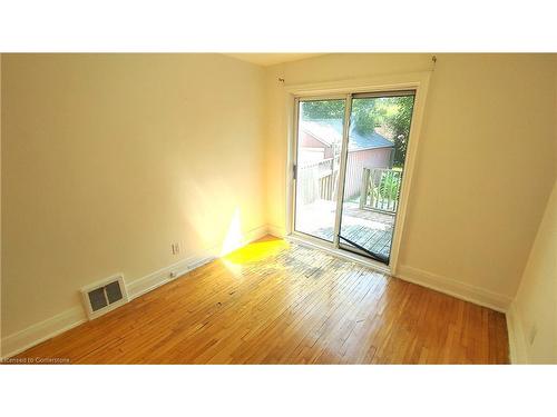 85 Elma Street, Toronto, ON - Indoor Photo Showing Other Room