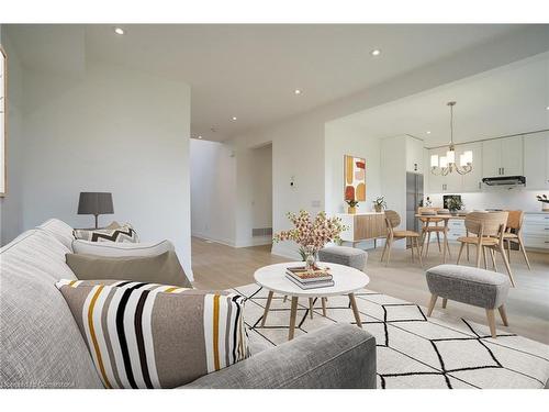 161 Pike Creek Drive, Cayuga, ON - Indoor Photo Showing Living Room