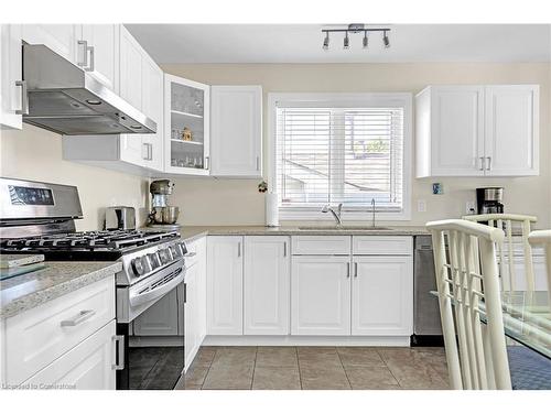 3 Morton Avenue, Brantford, ON - Indoor Photo Showing Kitchen With Upgraded Kitchen