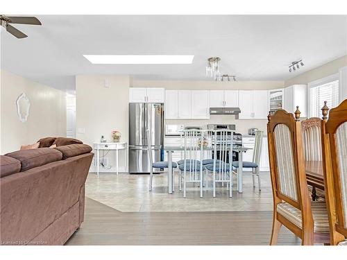 3 Morton Avenue, Brantford, ON - Indoor Photo Showing Kitchen