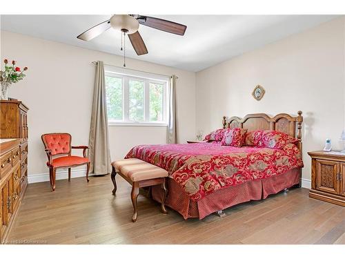 3 Morton Avenue, Brantford, ON - Indoor Photo Showing Bedroom