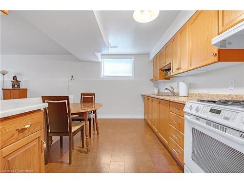 3 Morton Avenue, Brantford, ON - Indoor Photo Showing Kitchen