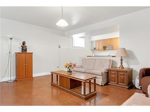 3 Morton Avenue, Brantford, ON - Indoor Photo Showing Living Room