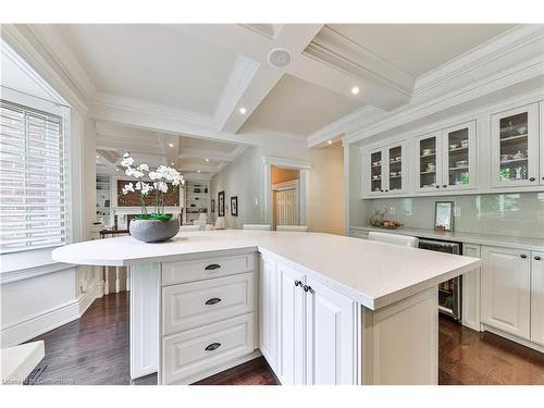 2314 Hoover Court, Burlington, ON - Indoor Photo Showing Kitchen