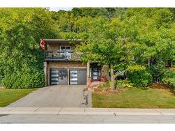 56 Kimberly Drive  Hamilton, ON L8K 6P6