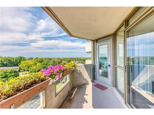 709-5090 Pinedale Avenue, Burlington, ON - Outdoor With Balcony With View With Exterior