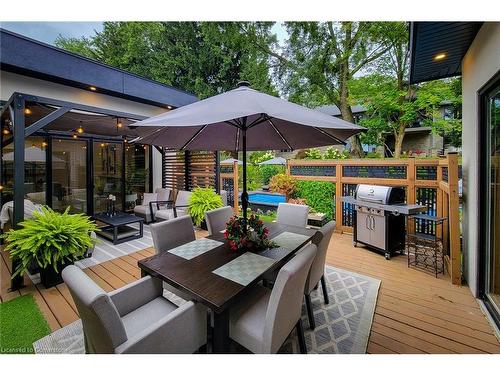 806 Alexander Road, Ancaster, ON - Outdoor With Deck Patio Veranda With Exterior