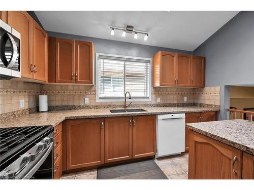 112 Redfern Avenue, Hamilton, ON - Indoor Photo Showing Kitchen With Double Sink