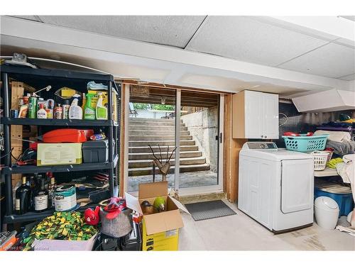 5407 Murray Crescent, Burlington, ON - Indoor Photo Showing Laundry Room