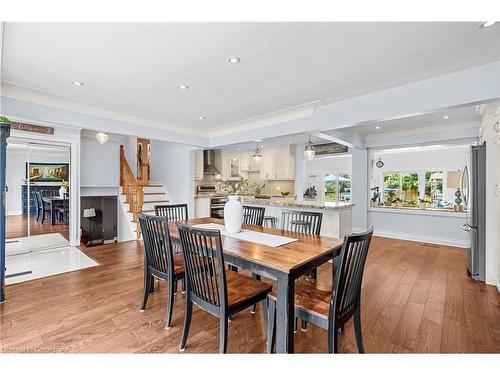 5407 Murray Crescent, Burlington, ON - Indoor Photo Showing Dining Room