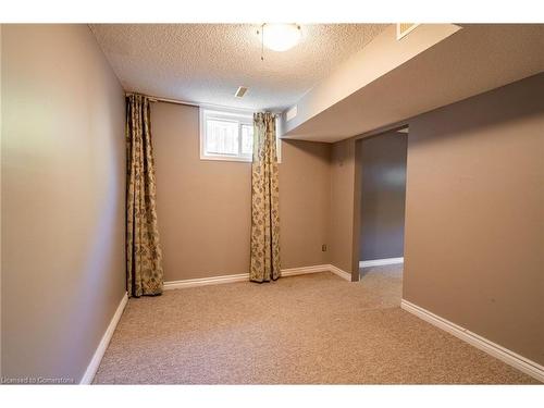 498 Sparling Crescent, Burlington, ON - Indoor