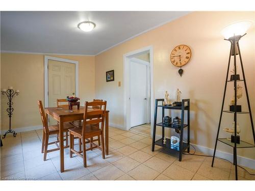 197 Fennell Avenue E, Hamilton, ON - Indoor Photo Showing Dining Room