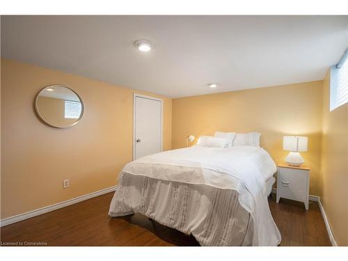 197 Fennell Avenue E, Hamilton, ON - Indoor Photo Showing Bedroom