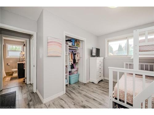 50 Grandfield Street, Hamilton, ON - Indoor Photo Showing Bedroom