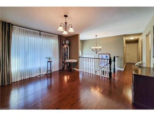 3831 Cardinal Drive, Niagara Falls, ON - Indoor