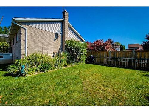 3831 Cardinal Drive, Niagara Falls, ON - Outdoor