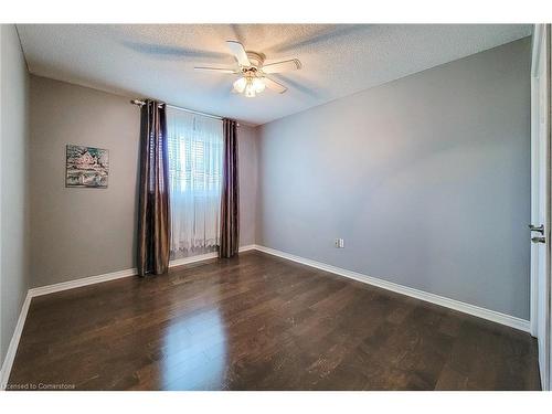 3831 Cardinal Drive, Niagara Falls, ON - Indoor Photo Showing Other Room