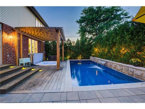 517 Larkspur Lane, Burlington, ON - Outdoor With In Ground Pool