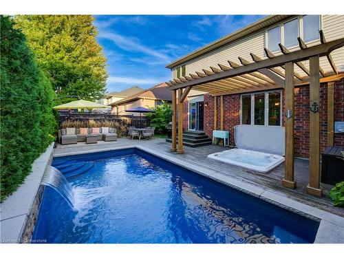 517 Larkspur Lane, Burlington, ON - Outdoor With In Ground Pool