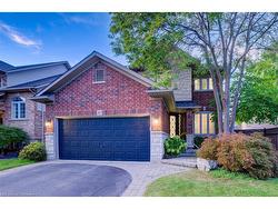 517 Larkspur Lane  Burlington, ON L7T 4L8