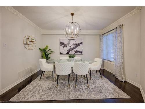 517 Larkspur Lane, Burlington, ON - Indoor Photo Showing Dining Room