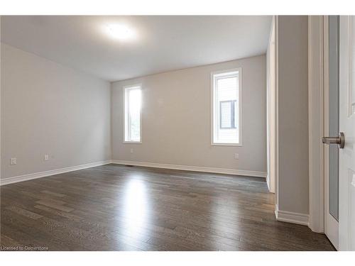 57 Blackbird Way, Hamilton, ON - Indoor Photo Showing Other Room