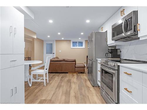 64 Hildegard Drive, Hamilton, ON - Indoor Photo Showing Kitchen