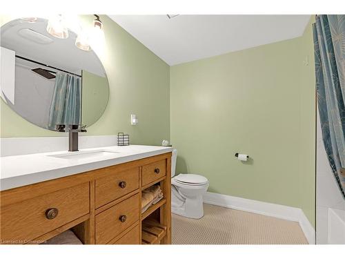 64 Hildegard Drive, Hamilton, ON - Indoor Photo Showing Bathroom