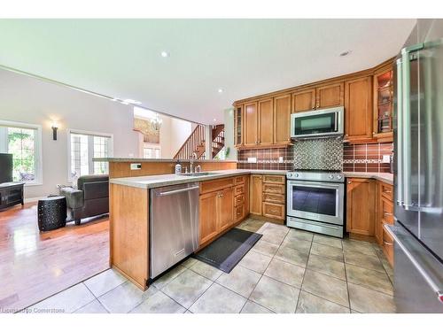 4379 Victoria Road S, Puslinch, ON - Indoor Photo Showing Kitchen