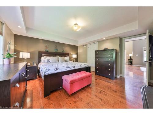 4379 Victoria Road S, Puslinch, ON - Indoor Photo Showing Bedroom