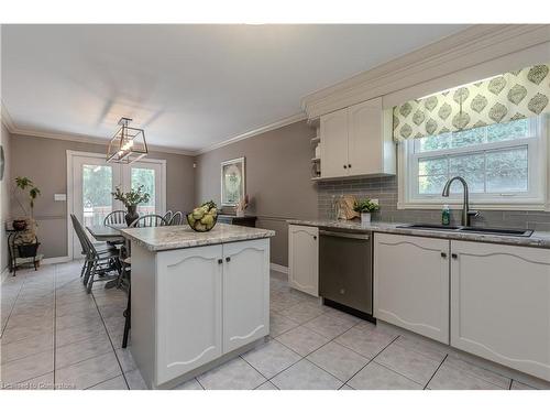 1871 Lakeshore Rd Road, Niagara-On-The-Lake, ON - Indoor Photo Showing Kitchen