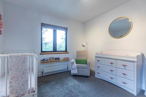 15 Melrose Avenue S, Hamilton, ON - Indoor Photo Showing Bedroom