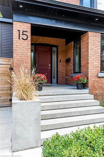 15 Melrose Avenue S, Hamilton, ON - Outdoor With Exterior