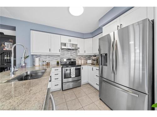 91 Mayland Trail, Hamilton, ON - Indoor Photo Showing Kitchen With Double Sink With Upgraded Kitchen