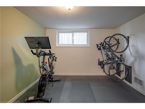 80 Upper Paradise Road, Hamilton, ON - Indoor Photo Showing Gym Room