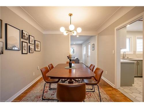 80 Upper Paradise Road, Hamilton, ON - Indoor Photo Showing Dining Room