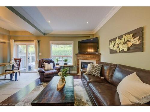 90 Redcedar Crescent, Stoney Creek, ON - Indoor Photo Showing Living Room With Fireplace