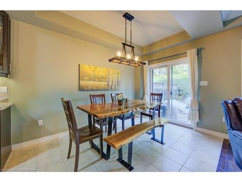 90 Redcedar Crescent, Stoney Creek, ON - Indoor Photo Showing Dining Room