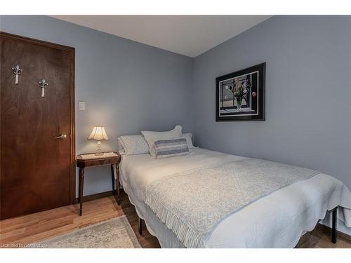 18 Ilona Court, Brantford, ON - Indoor Photo Showing Bedroom