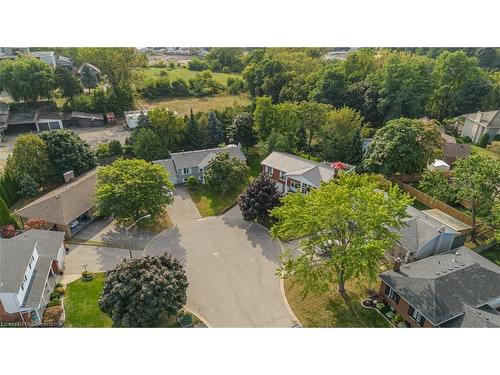 18 Ilona Court, Brantford, ON - Outdoor With View