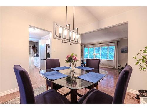 6539 Jupiter Boulevard, Niagara Falls, ON - Indoor Photo Showing Dining Room