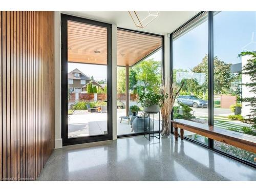 97 Overdale Avenue, Waterdown, ON - Indoor Photo Showing Other Room