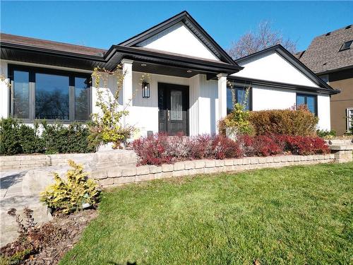 106 Overdale Avenue, Waterdown, ON - Outdoor