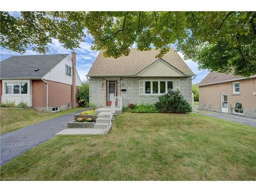 22 East 44Th Street, Hamilton, ON - Outdoor With Facade