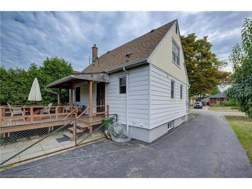 22 East 44Th Street, Hamilton, ON - Outdoor With Deck Patio Veranda