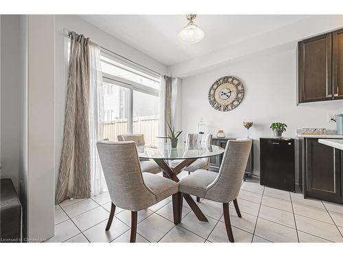 11 Mcwatters Street, Binbrook, ON - Indoor Photo Showing Dining Room