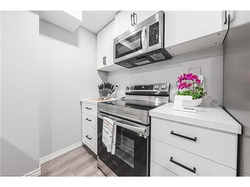 11 Mcwatters Street, Binbrook, ON - Indoor Photo Showing Kitchen