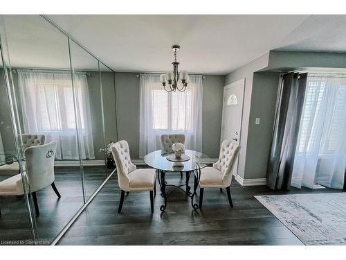 170 Candlewood Drive, Hamilton, ON - Indoor Photo Showing Dining Room